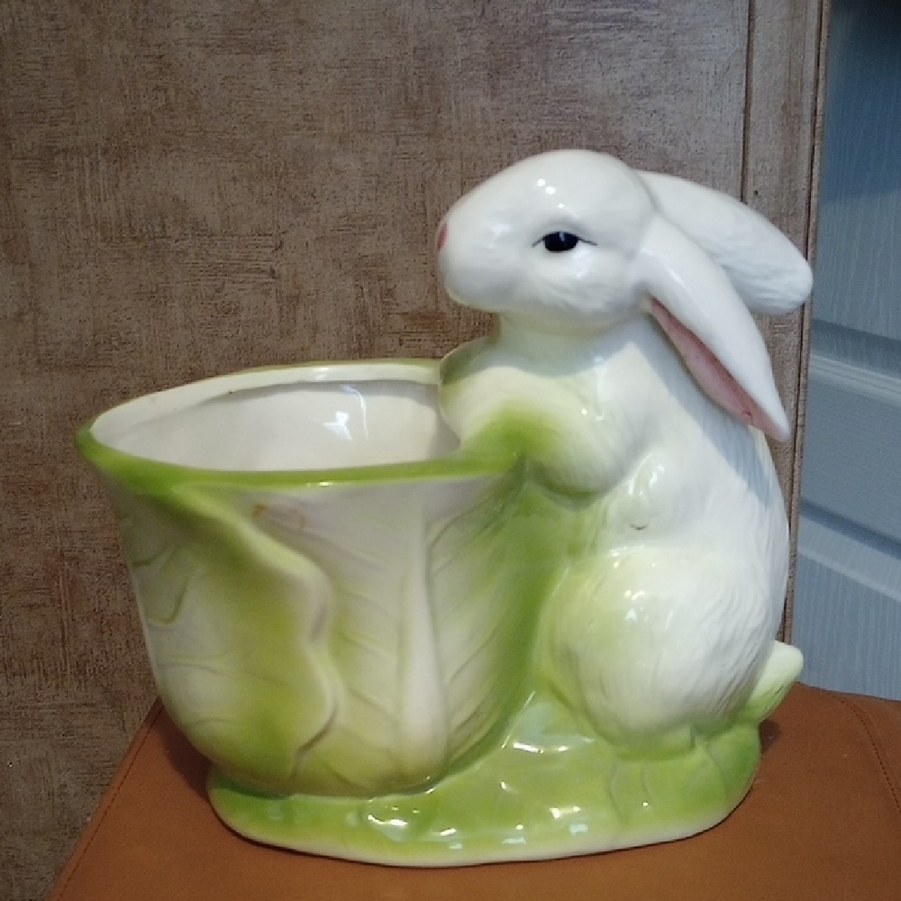 Bunny Rabbit Ceramic Plant Pot